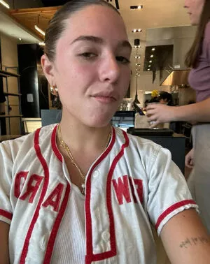 Mackenzie Ziegler / kenzie nude photo #0890