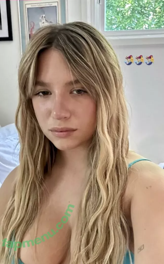 Mackenzie Ziegler nude photo #0448 (kenzie)
