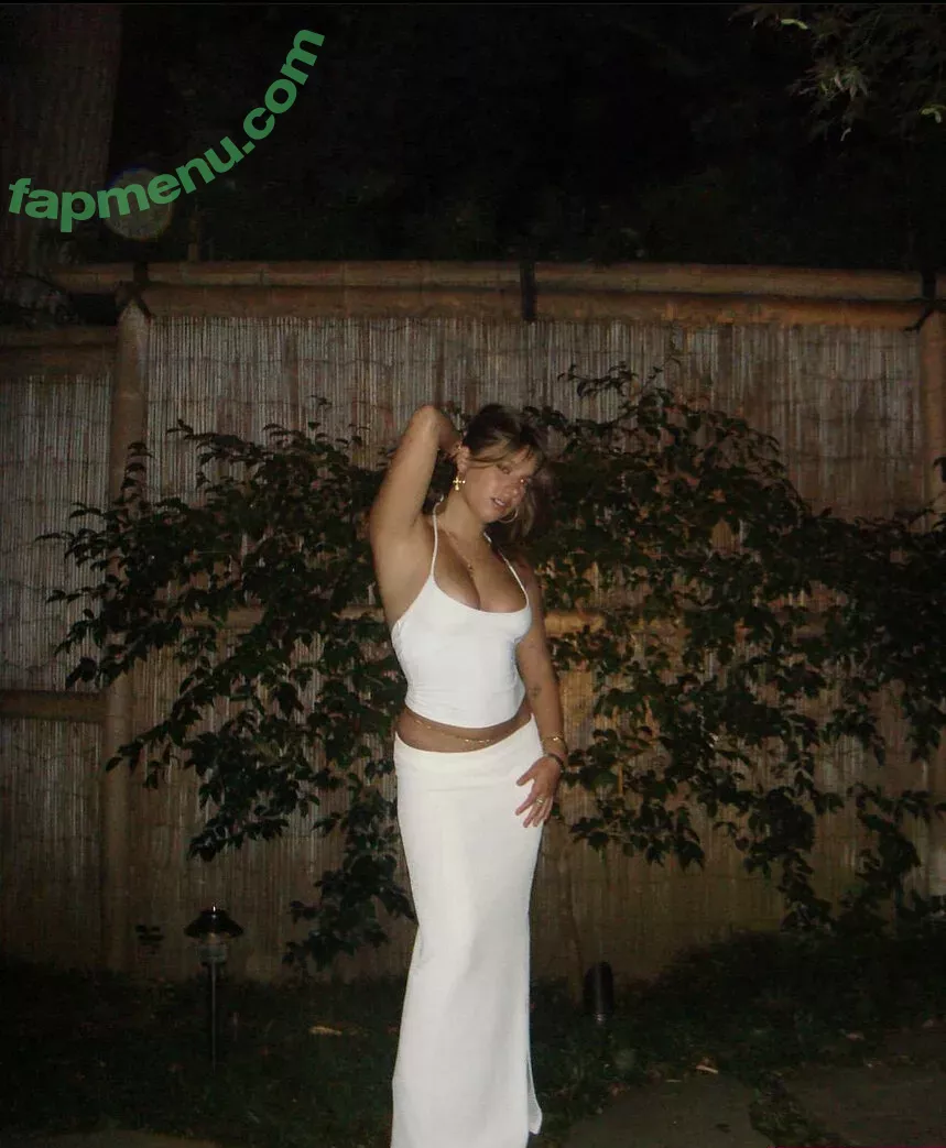 Mackenzie Ziegler nude photo #0573 (kenzie)