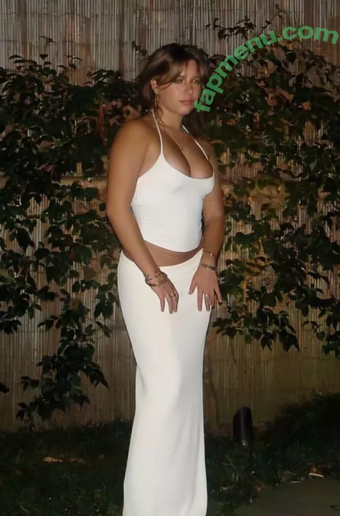 Mackenzie Ziegler nude photo #0575 (kenzie)