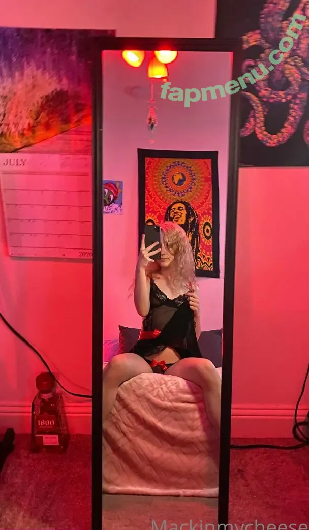 mackinmycheese nude photo #0003 (mackinmycheese)