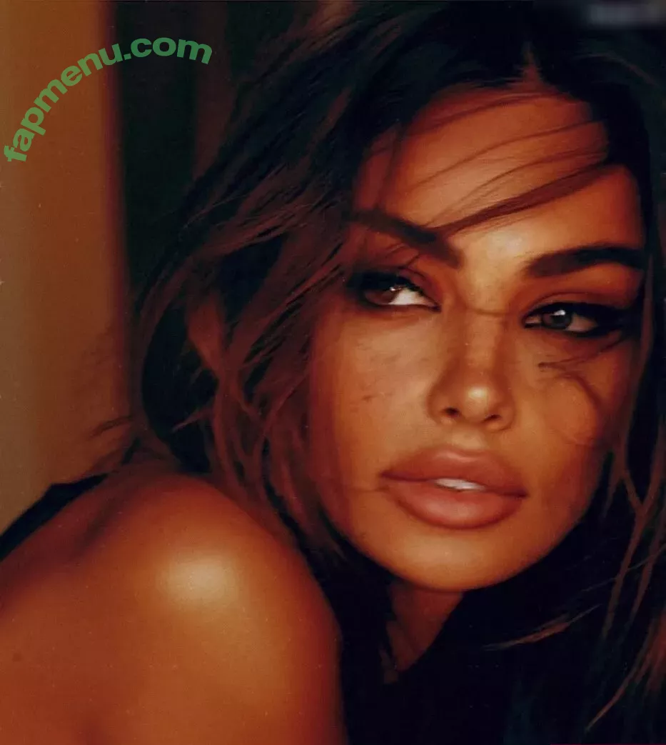 Madalina Diana Ghenea nude photo #0072 (officialmadalinaghenea)