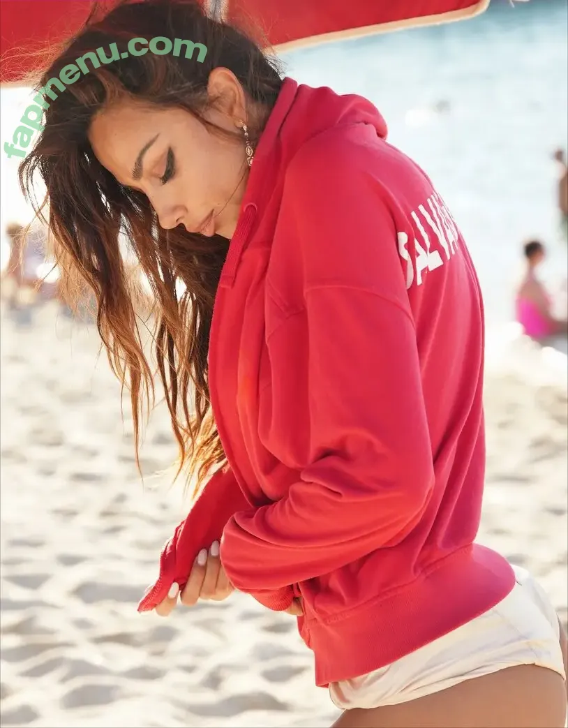 Madalina Diana Ghenea nude photo #0225 (officialmadalinaghenea)