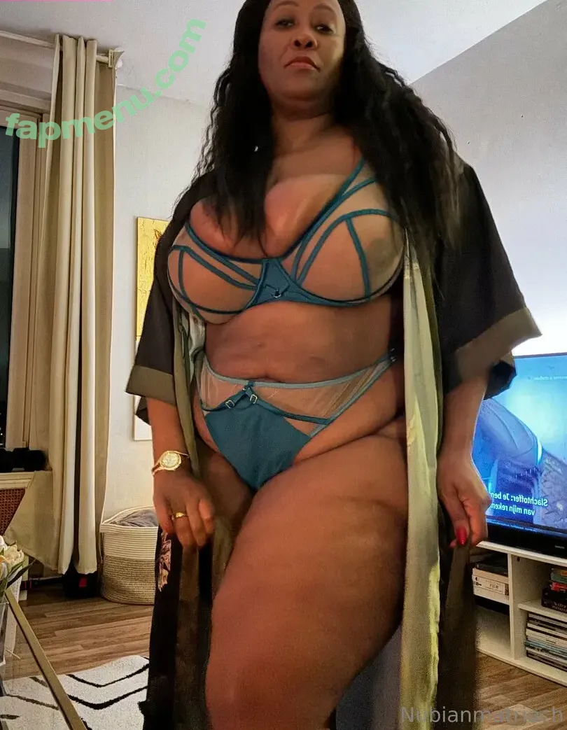 madam___caramel nude photo #0120 (madame__caramel)