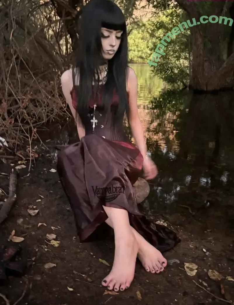 Madam Vampa nude photo #0014 (MadamZomboDomme / vampabrat)