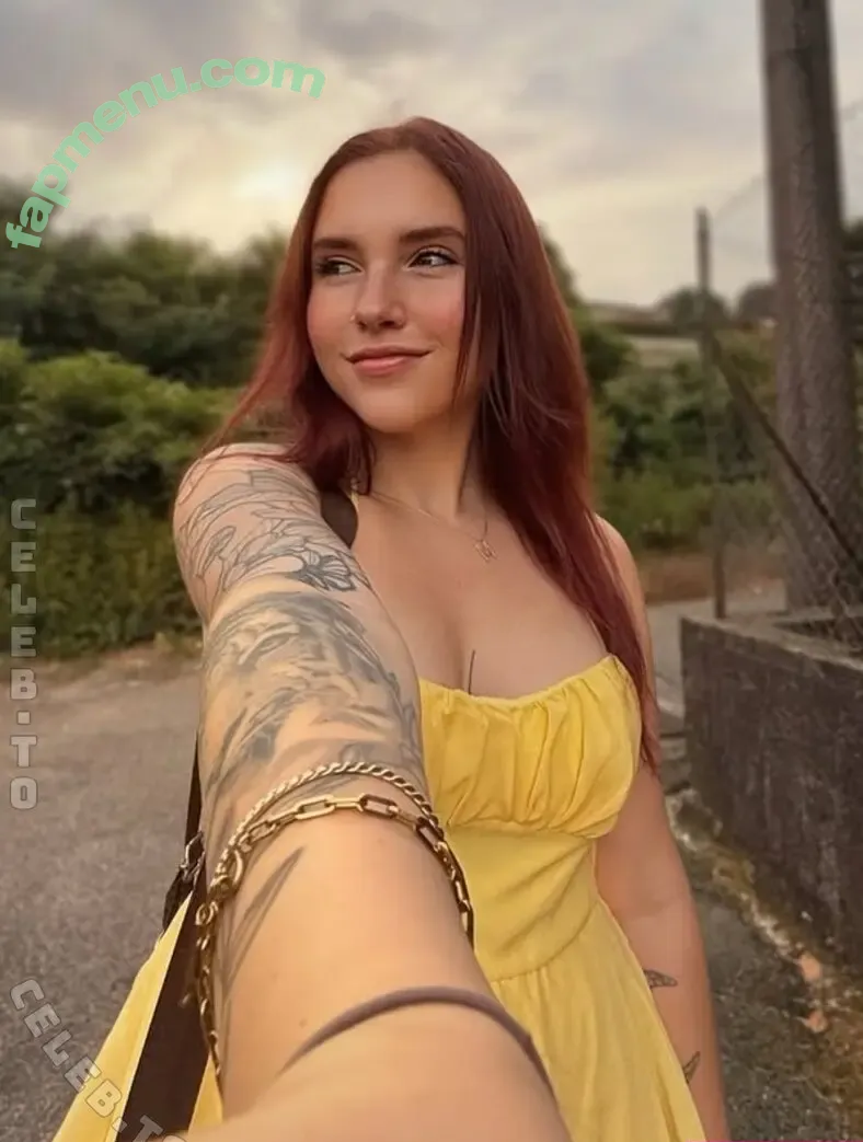 madamefoxyy nude photo #0020 (ladyyfox)