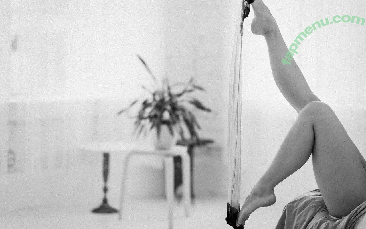 Madamemira nude photo #0107 (madamemira_)