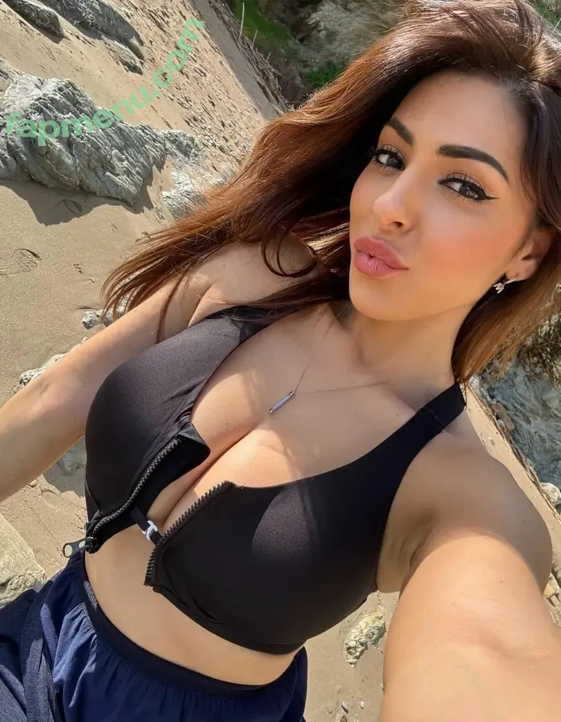 madamex93 nude photo #0064 (Maddalena Cabizzosu / madame_x_93)