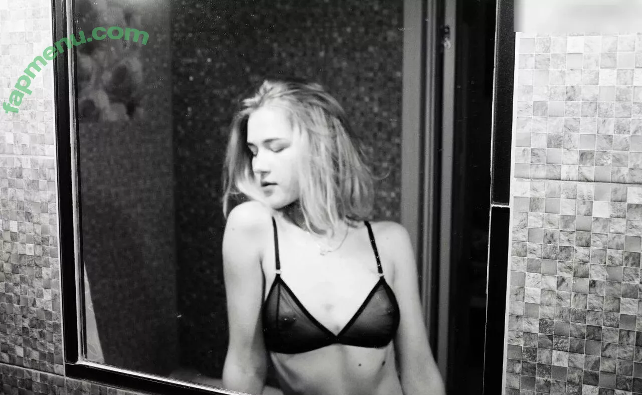 Maddie Grey nude photo #0934 (Molodoy_admin / maddiegray27)