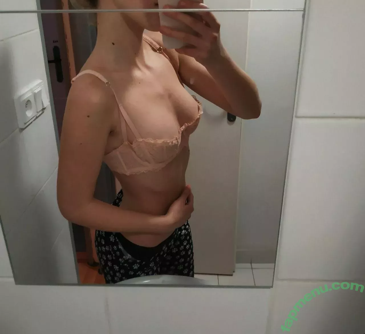 Maddie Grey nude photo #1216 (Molodoy_admin / maddiegray27)