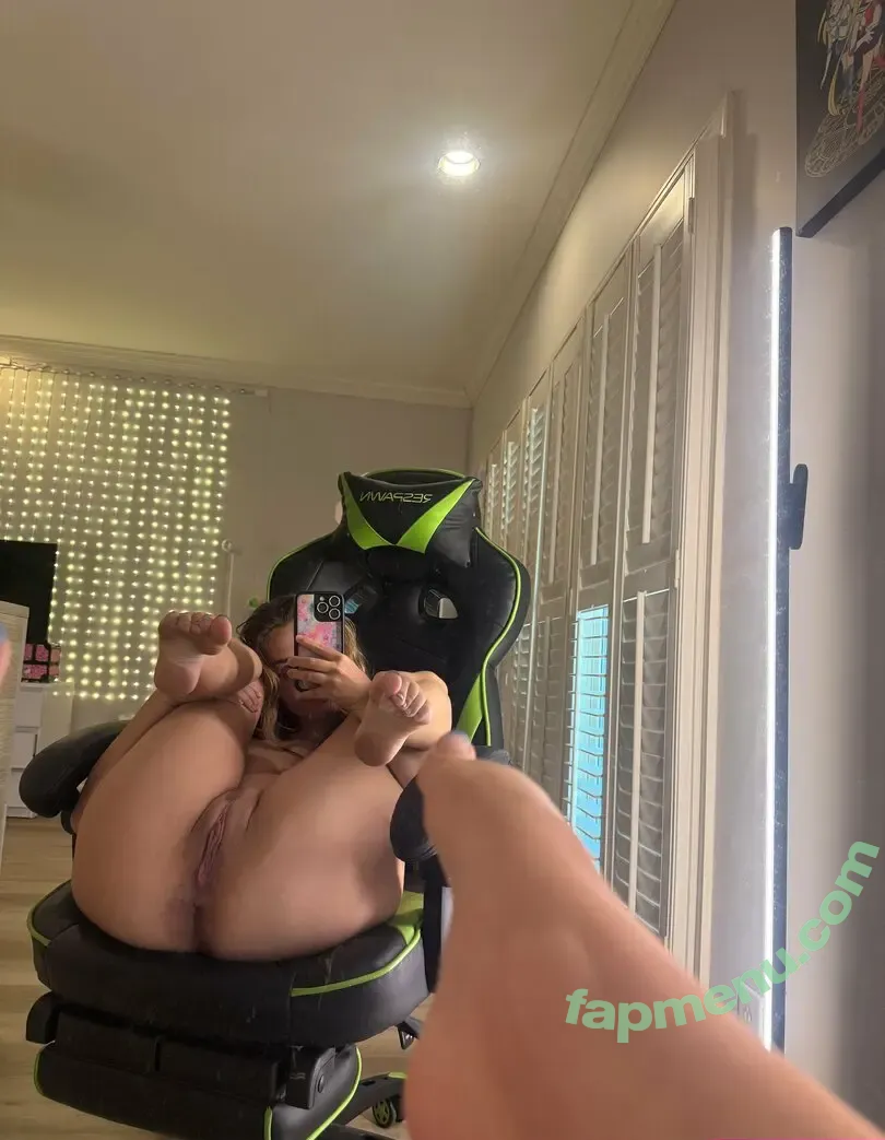 Maddie May nude photo #0012 (BubbleBratz / bubblebratz0)
