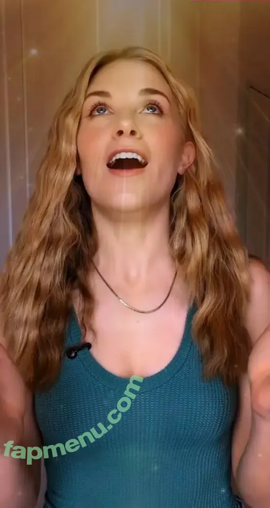 Maddie Moate nude photo #0030 (maddiemoate)