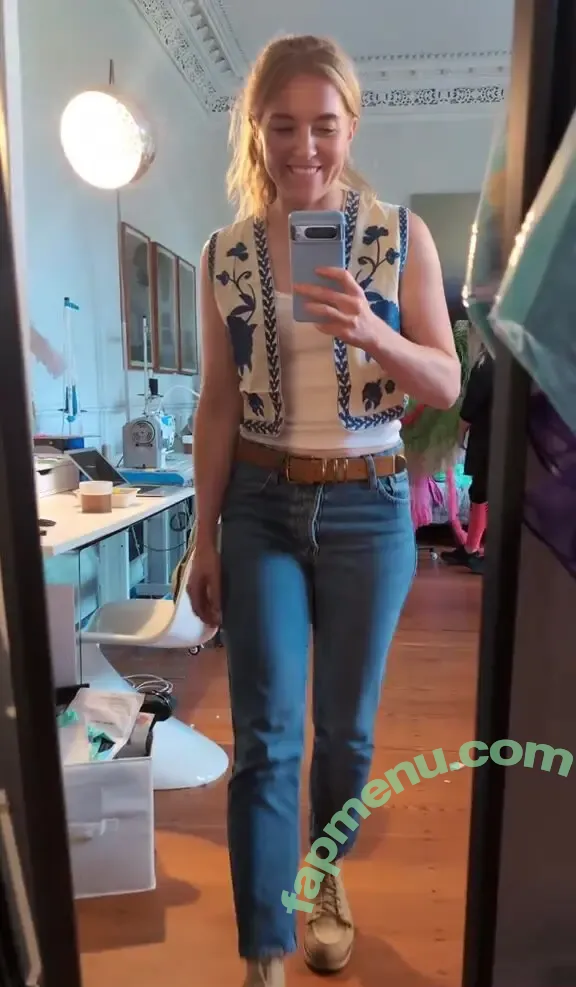 Maddie Moate nude photo #0041 (maddiemoate)