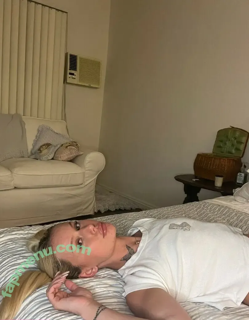 Maddie Vasquez nude photo #0009 (bbmaddiev / maddievbaby / mvbunnie)