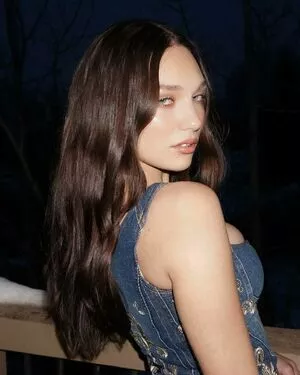 Maddie Ziegler / maddieziegler nude photo #1114