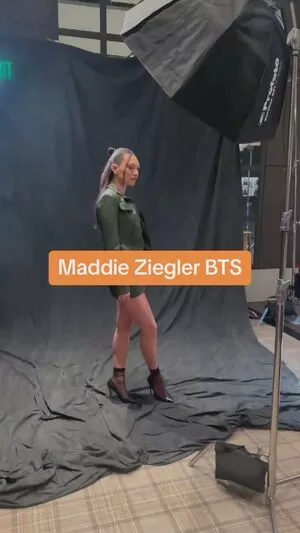 Maddie Ziegler / maddieziegler nude photo #1133