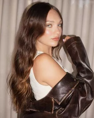 Maddie Ziegler / maddieziegler nude photo #1352