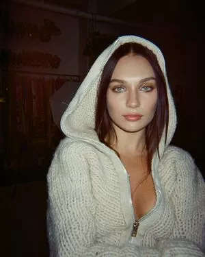 Maddie Ziegler / maddieziegler nude photo #1612