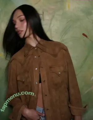 Maddie Ziegler / maddieziegler nude photo #1707