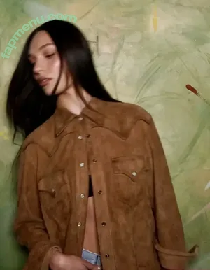 Maddie Ziegler / maddieziegler nude photo #1712