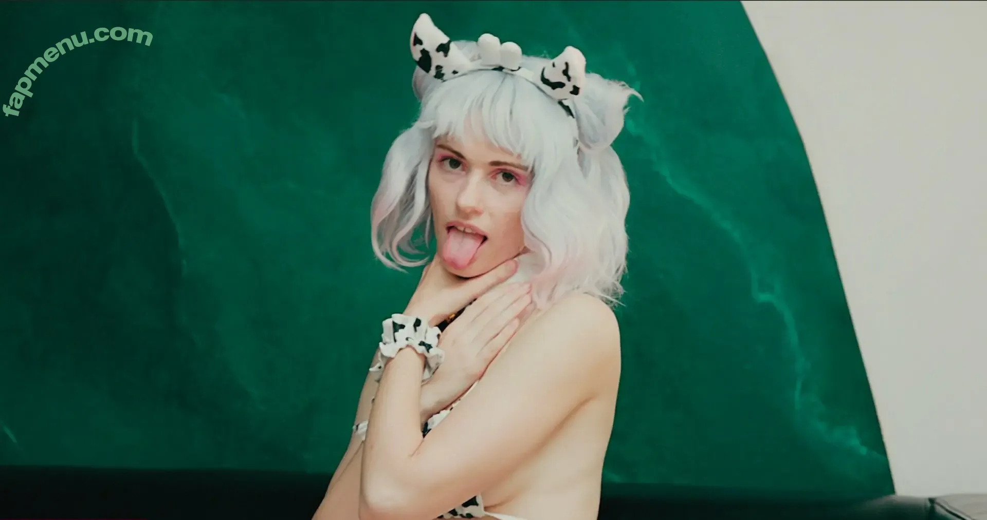 Maddiebabyvip nude photo #0013 (Maddieb696 / Maddiebabess / Maddiebaby586 / madisonbaileybabe)