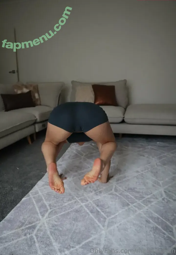 maddiechan nude photo #0289 (Princess Leni / im.maddiechan)