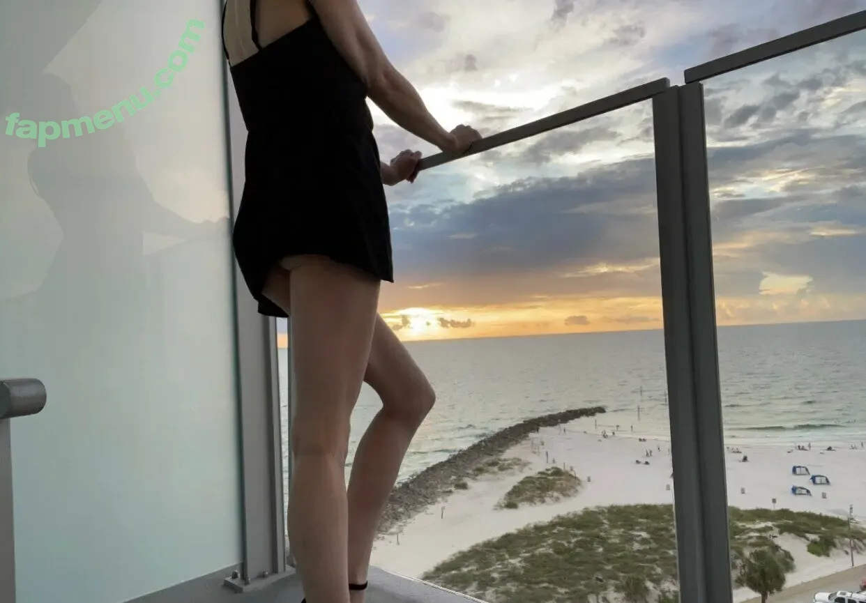 maddierainexoxo nude photo #0020 (maddierainexoxo)