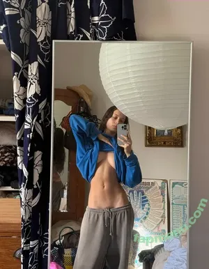 Maddii Sutton / maddii_trinity / maddiitrinity nude photo #0066