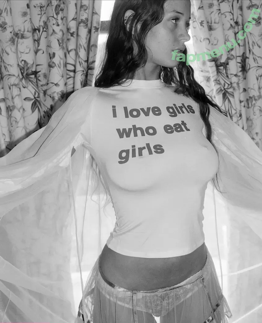 Maddii Sutton nude photo #0051 (maddii_trinity / maddiitrinity)