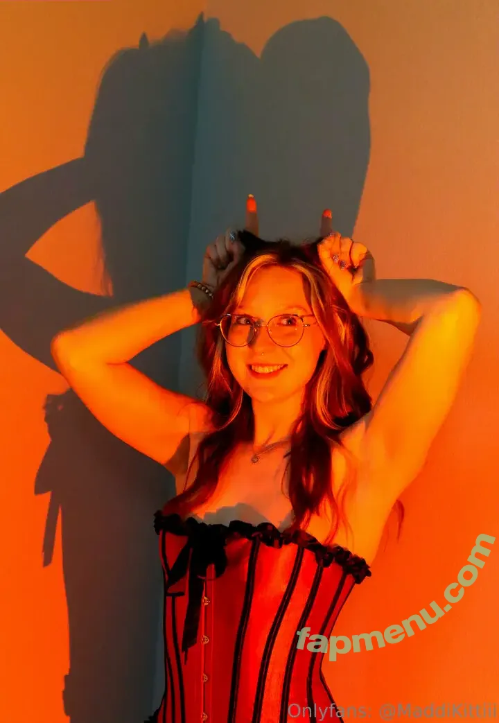 maddikitti nude photo #0006 (meowdikat)