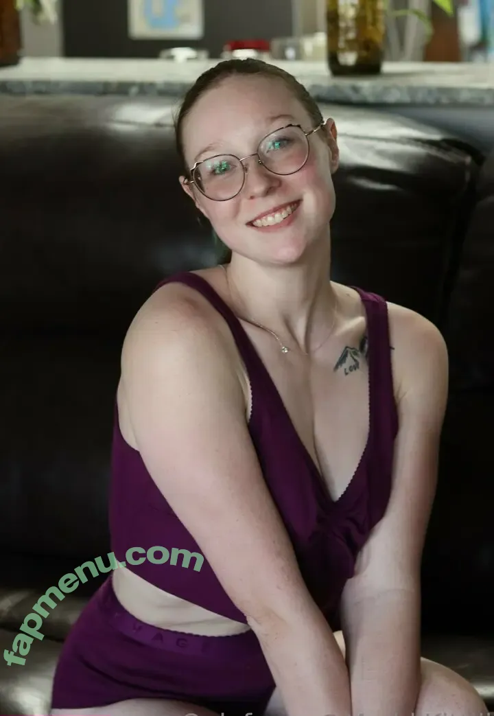 maddikitti nude photo #0020 (meowdikat)