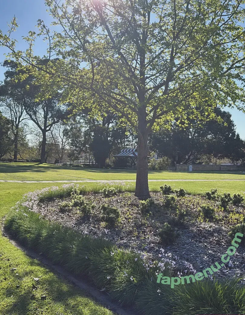 maddison_jones nude photo #0069 (maddison_jones)