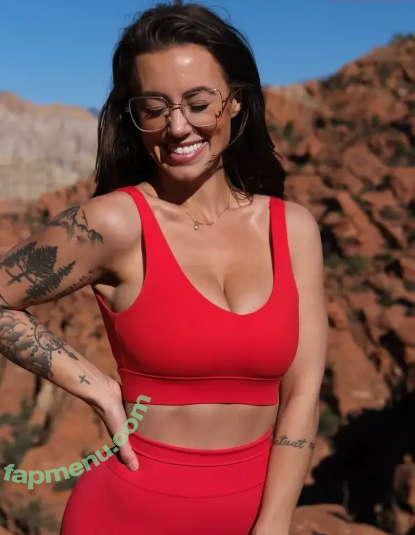 Maddison Noel nude photo #0363 (maddison.noel / madinoelll)