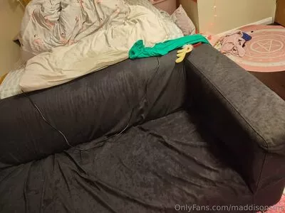 maddisonsins / maddisonsian nude photo #0057