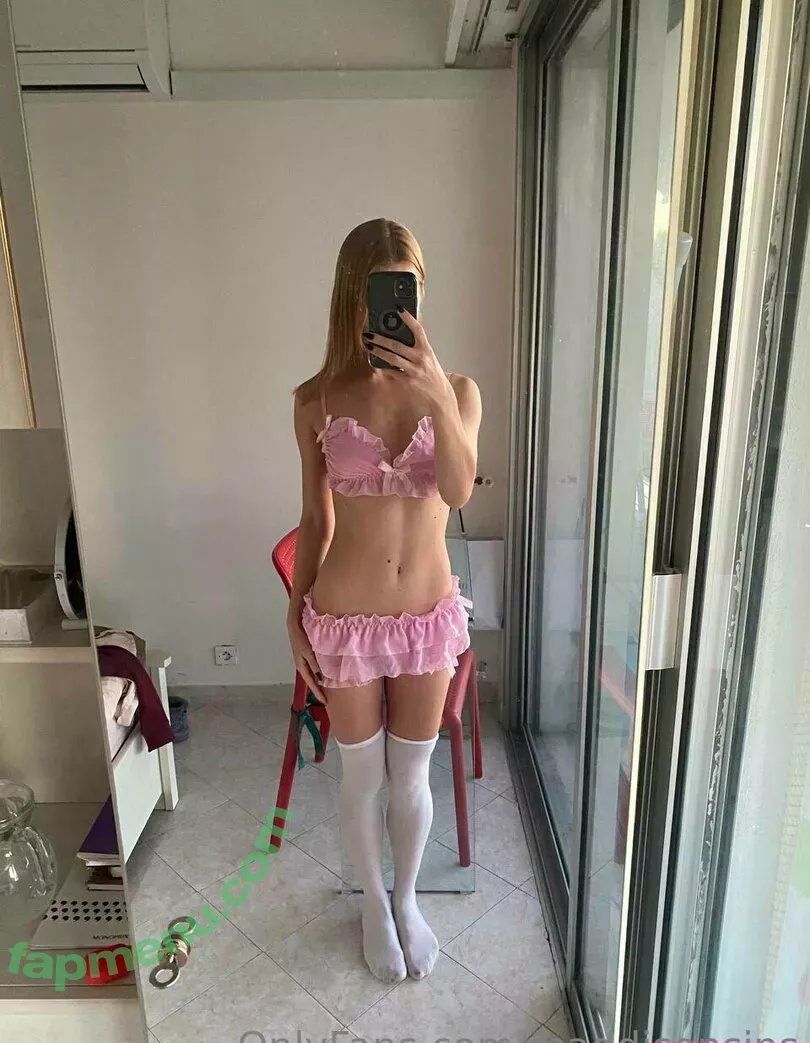 maddisonsins nude photo #0108 (maddisonsian)