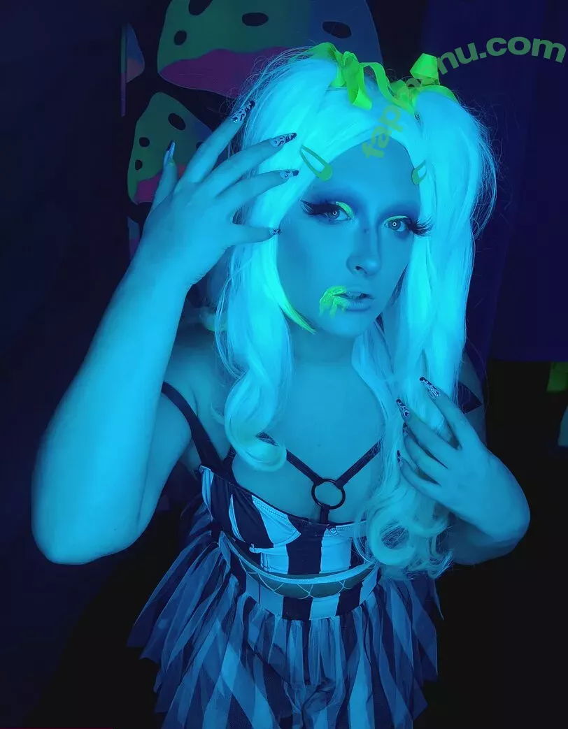 maddisonsins nude photo #0403 (maddisonsian)