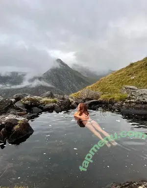 maddy_aspinall / maddy.outdoors nude photo #0033