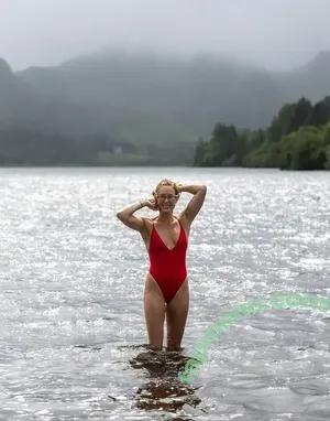 maddy_aspinall / maddy.outdoors nude photo #0034