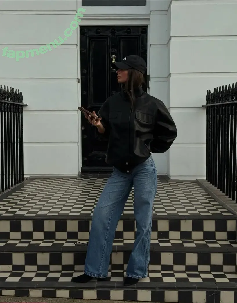 Maddy Cheary nude photo #0740 (maddycheary)