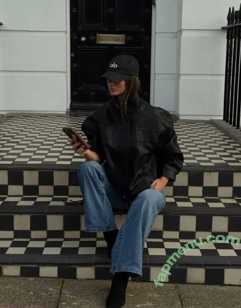 Maddy Cheary nude photo #0746 (maddycheary)