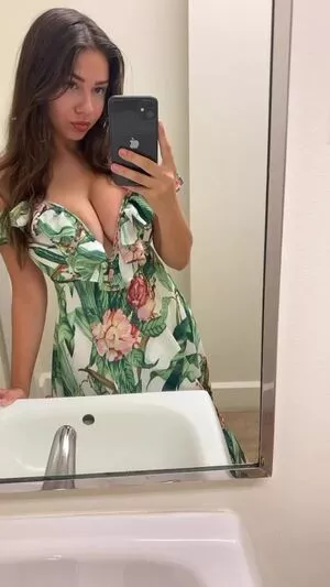 Maddy Mahmoudi / MaddyMahmoudi / Maddy_mahmoudi / u268798505 nude photo #0124