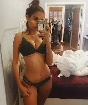 Maddy Mahmoudi / MaddyMahmoudi / Maddy_mahmoudi / u268798505 nude photo #0207