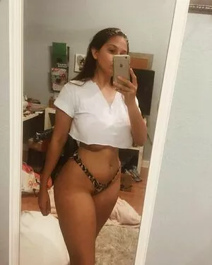 Maddy Mahmoudi / MaddyMahmoudi / Maddy_mahmoudi / u268798505 nude photo #0245