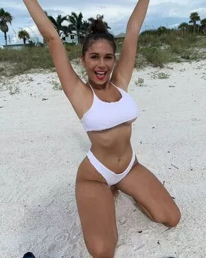 Maddy Mahmoudi / MaddyMahmoudi / Maddy_mahmoudi / u268798505 nude photo #0290