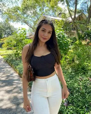 Maddy Mahmoudi / MaddyMahmoudi / Maddy_mahmoudi / u268798505 nude photo #0348