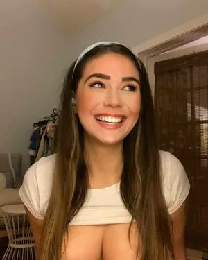 Maddy Mahmoudi / MaddyMahmoudi / Maddy_mahmoudi / u268798505 nude photo #0391