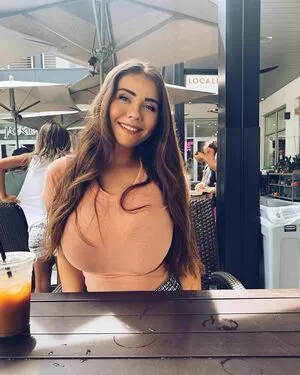 Maddy Mahmoudi / MaddyMahmoudi / Maddy_mahmoudi / u268798505 nude photo #0402