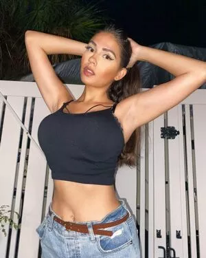 Maddy Mahmoudi / MaddyMahmoudi / Maddy_mahmoudi / u268798505 nude photo #0484