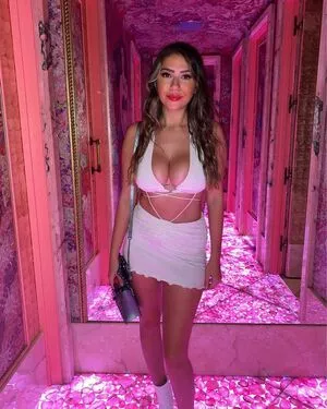 Maddy Mahmoudi / MaddyMahmoudi / Maddy_mahmoudi / u268798505 nude photo #0512