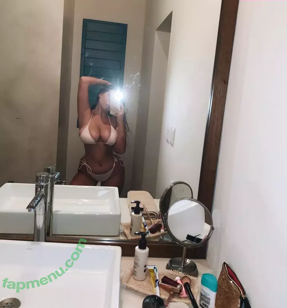 Maddy Mahmoudi nude photo #0097 (MaddyMahmoudi / Maddy_mahmoudi / u268798505)